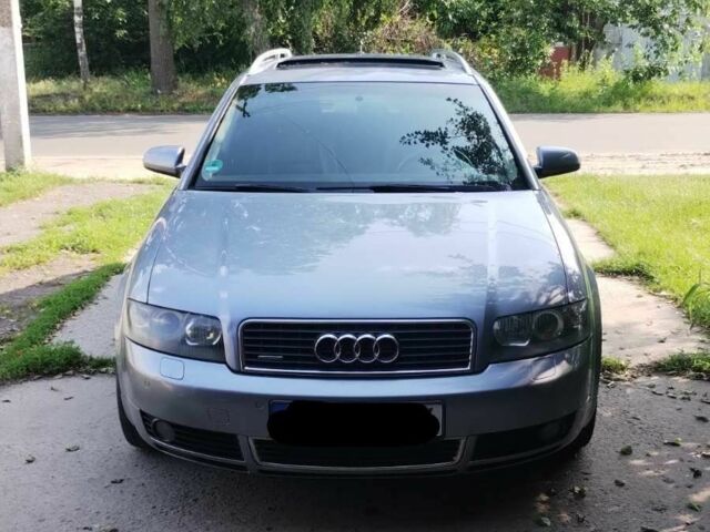 Серый Ауди А4, объемом двигателя 2.5 л и пробегом 250 тыс. км за 4000 $, фото 1 на Automoto.ua