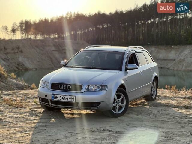 Сірий Ауді А4, об'ємом двигуна 1.8 л та пробігом 339 тис. км за 5150 $, фото 1 на Automoto.ua