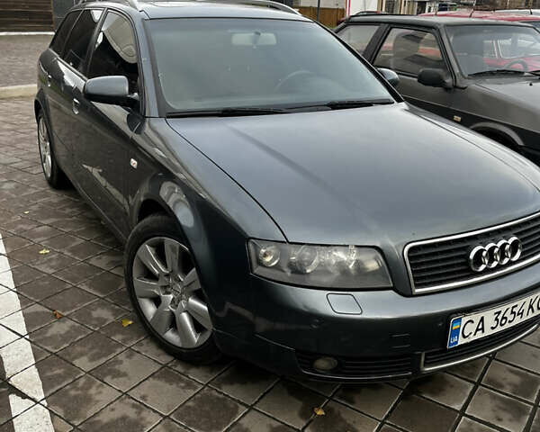 Сірий Ауді А4, об'ємом двигуна 1.9 л та пробігом 390 тис. км за 4950 $, фото 1 на Automoto.ua
