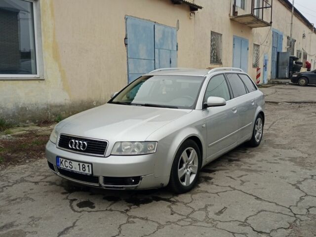 Сірий Ауді А4, об'ємом двигуна 0 л та пробігом 300 тис. км за 2550 $, фото 1 на Automoto.ua