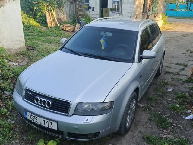 Серый Ауди А4, объемом двигателя 2 л и пробегом 47 тыс. км за 3800 $, фото 1 на Automoto.ua