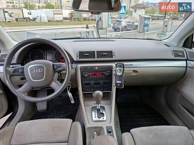 Серый Ауди А4, объемом двигателя 3 л и пробегом 311 тыс. км за 3599 $, фото 1 на Automoto.ua