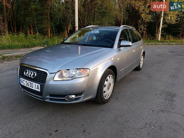 Сірий Ауді А4, об'ємом двигуна 1.6 л та пробігом 202 тис. км за 6000 $, фото 1 на Automoto.ua