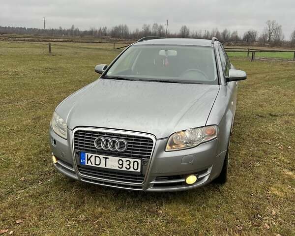 Серый Ауди А4, объемом двигателя 2 л и пробегом 400 тыс. км за 3000 $, фото 1 на Automoto.ua