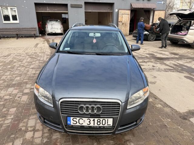 Серый Ауди А4, объемом двигателя 2 л и пробегом 394 тыс. км за 3199 $, фото 1 на Automoto.ua