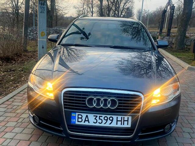 Серый Ауди А4, объемом двигателя 2 л и пробегом 288 тыс. км за 6700 $, фото 1 на Automoto.ua