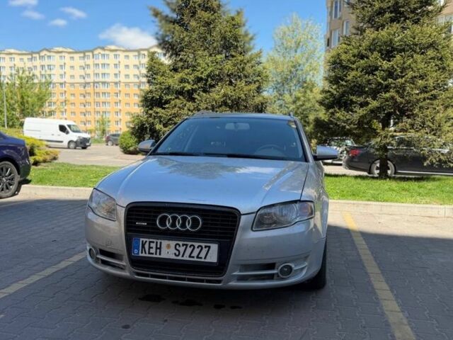 Серый Ауди А4, объемом двигателя 3 л и пробегом 228 тыс. км за 2800 $, фото 1 на Automoto.ua