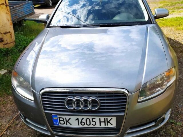 Серый Ауди А4, объемом двигателя 2 л и пробегом 303 тыс. км за 6800 $, фото 1 на Automoto.ua