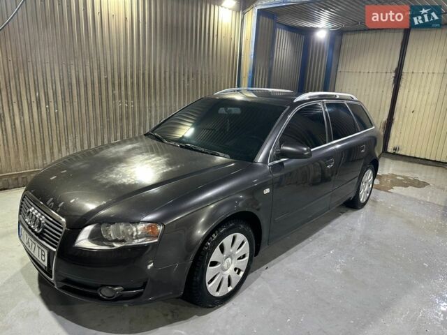 Сірий Ауді А4, об'ємом двигуна 2 л та пробігом 221 тис. км за 6500 $, фото 1 на Automoto.ua