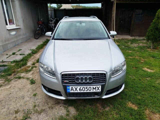 Серый Ауди А4, объемом двигателя 2 л и пробегом 320 тыс. км за 5924 $, фото 1 на Automoto.ua