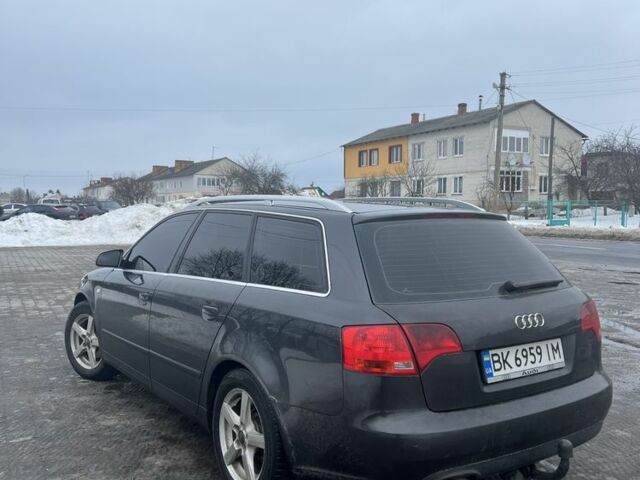 Серый Ауди А4, объемом двигателя 2 л и пробегом 184 тыс. км за 7499 $, фото 1 на Automoto.ua