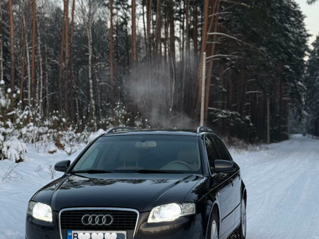 Серый Ауди А4, объемом двигателя 2 л и пробегом 300 тыс. км за 8746 $, фото 1 на Automoto.ua