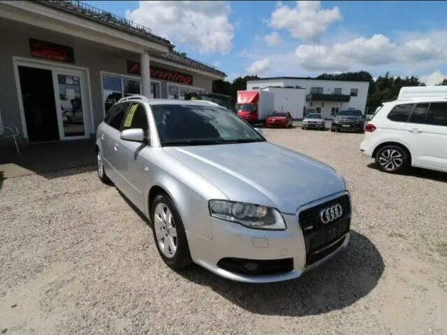 Серый Ауди А4, объемом двигателя 2 л и пробегом 248 тыс. км за 1700 $, фото 1 на Automoto.ua