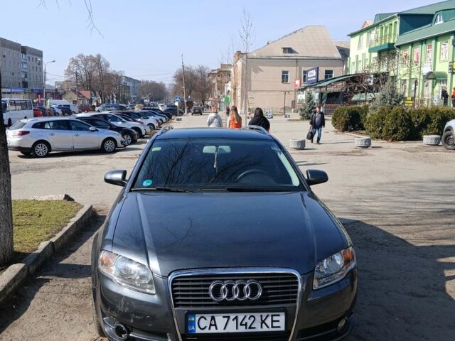 Серый Ауди А4, объемом двигателя 2 л и пробегом 293 тыс. км за 5200 $, фото 1 на Automoto.ua