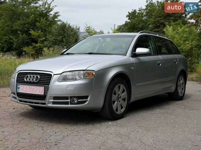 Серый Ауди А4, объемом двигателя 2 л и пробегом 196 тыс. км за 6100 $, фото 1 на Automoto.ua