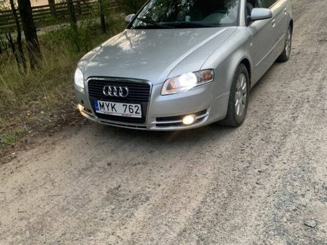 Сірий Ауді А4, об'ємом двигуна 2 л та пробігом 320 тис. км за 2909 $, фото 1 на Automoto.ua