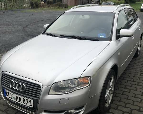 Сірий Ауді А4, об'ємом двигуна 2 л та пробігом 355 тис. км за 4000 $, фото 1 на Automoto.ua