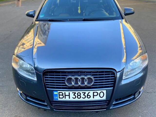Ауди А4 2007 в Одессе на Automoto.ua Серый Ауди А4, объемом двигателя 2.7 л и пробегом 377 тыс. км за 7399 $, фото 1 на Automoto.ua