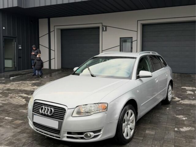 Серый Ауди А4, объемом двигателя 2 л и пробегом 300 тыс. км за 2850 $, фото 1 на Automoto.ua