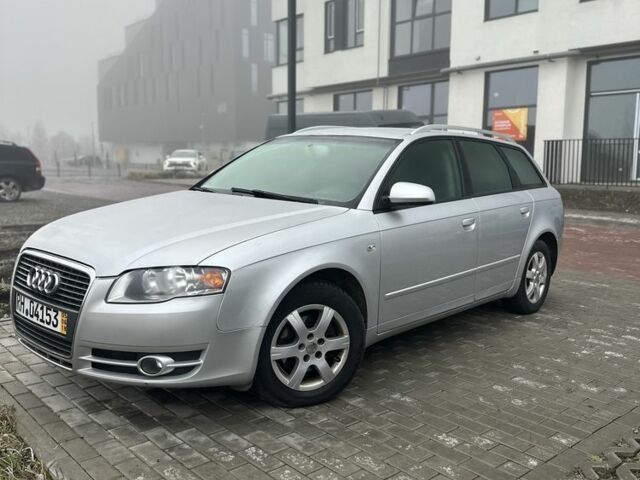 Серый Ауди А4, объемом двигателя 2 л и пробегом 271 тыс. км за 3399 $, фото 1 на Automoto.ua