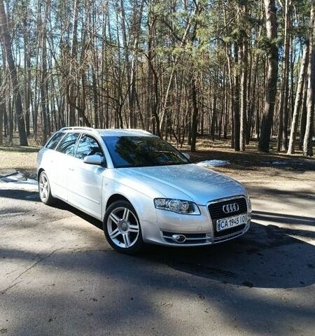Серый Ауди А4, объемом двигателя 2 л и пробегом 295 тыс. км за 6500 $, фото 1 на Automoto.ua