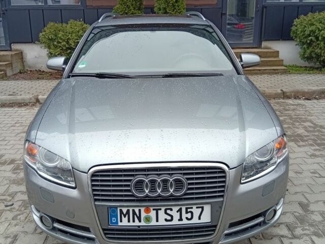 Серый Ауди А4, объемом двигателя 3 л и пробегом 291 тыс. км за 4490 $, фото 1 на Automoto.ua