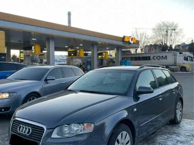 Серый Ауди А4, объемом двигателя 2 л и пробегом 320 тыс. км за 2999 $, фото 1 на Automoto.ua