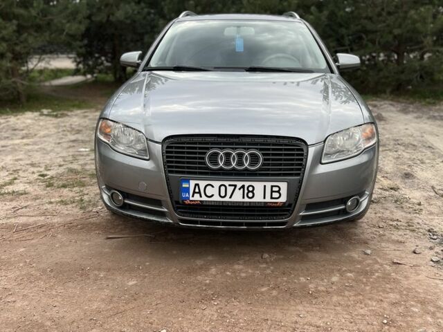 Сірий Ауді А4, об'ємом двигуна 2 л та пробігом 434 тис. км за 6100 $, фото 1 на Automoto.ua