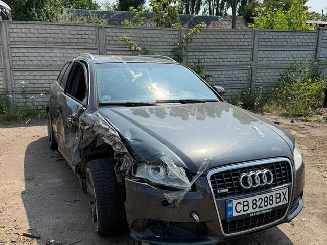 Сірий Ауді А4, об'ємом двигуна 2.97 л та пробігом 302 тис. км за 4500 $, фото 1 на Automoto.ua