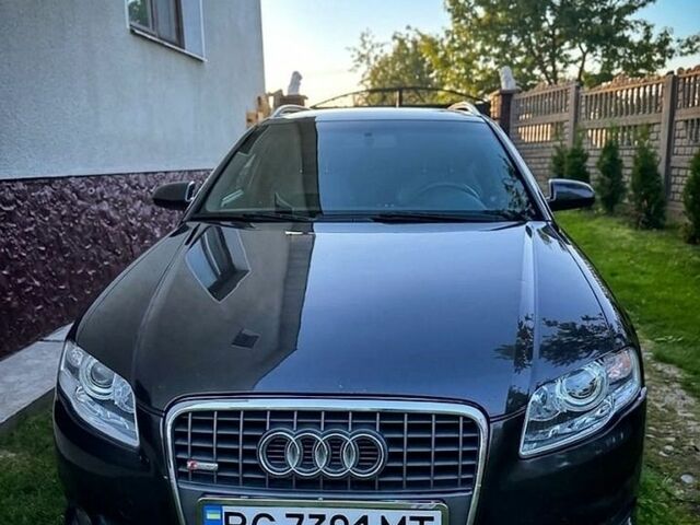 Серый Ауди А4, объемом двигателя 2 л и пробегом 211 тыс. км за 6100 $, фото 1 на Automoto.ua