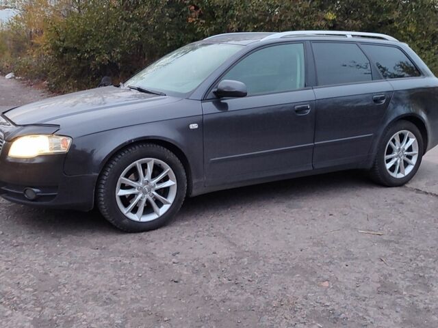 Серый Ауди А4, объемом двигателя 2 л и пробегом 330 тыс. км за 5300 $, фото 1 на Automoto.ua