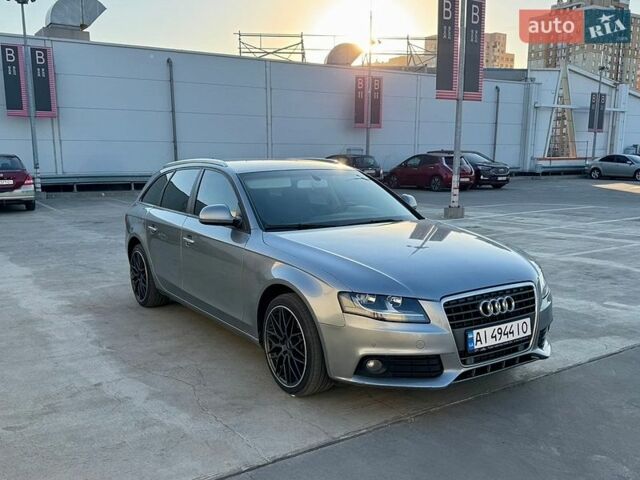 Серый Ауди А4, объемом двигателя 2 л и пробегом 275 тыс. км за 7250 $, фото 1 на Automoto.ua