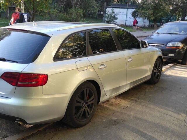 Серый Ауди А4, объемом двигателя 3 л и пробегом 309 тыс. км за 9600 $, фото 1 на Automoto.ua