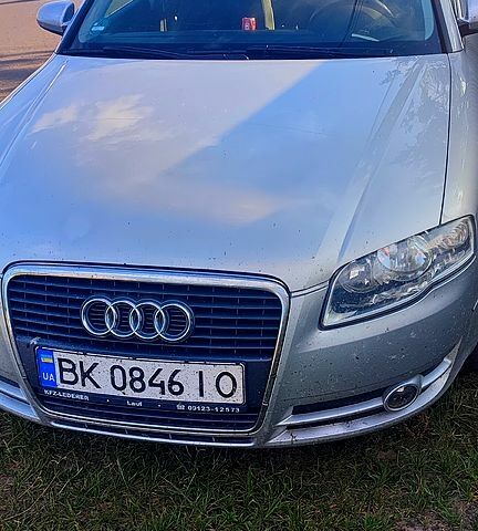 Сірий Ауді А4, об'ємом двигуна 1.6 л та пробігом 0 тис. км за 6000 $, фото 1 на Automoto.ua