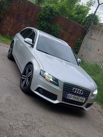 Сірий Ауді А4, об'ємом двигуна 2 л та пробігом 260 тис. км за 7800 $, фото 1 на Automoto.ua