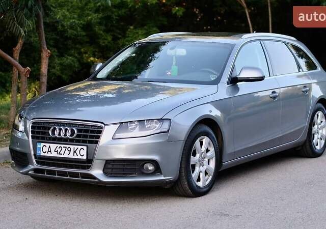 Сірий Ауді А4, об'ємом двигуна 2 л та пробігом 274 тис. км за 10000 $, фото 1 на Automoto.ua