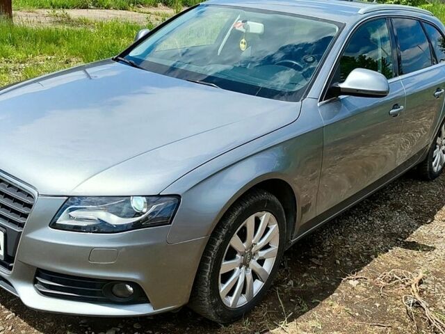 Сірий Ауді А4, об'ємом двигуна 2.7 л та пробігом 262 тис. км за 9700 $, фото 1 на Automoto.ua