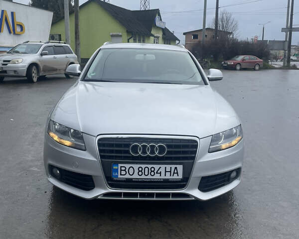 Серый Ауди А4, объемом двигателя 1.8 л и пробегом 262 тыс. км за 9100 $, фото 1 на Automoto.ua
