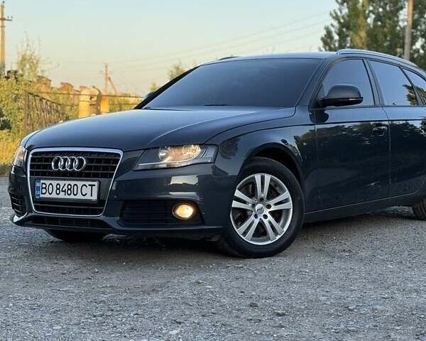 Серый Ауди А4, объемом двигателя 1.8 л и пробегом 165 тыс. км за 8800 $, фото 1 на Automoto.ua