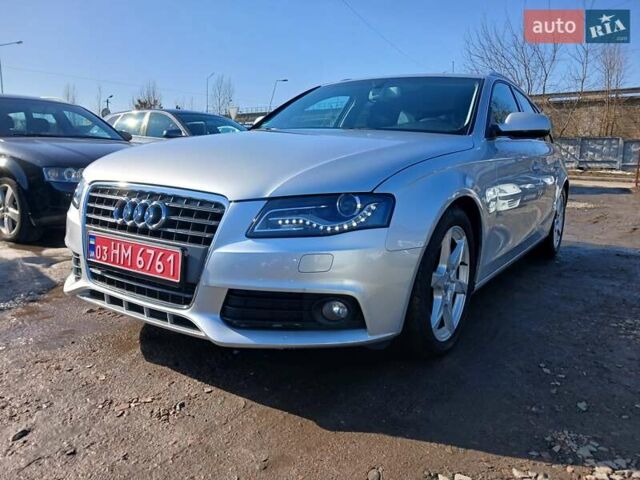 Серый Ауди А4, объемом двигателя 1.8 л и пробегом 235 тыс. км за 9000 $, фото 1 на Automoto.ua