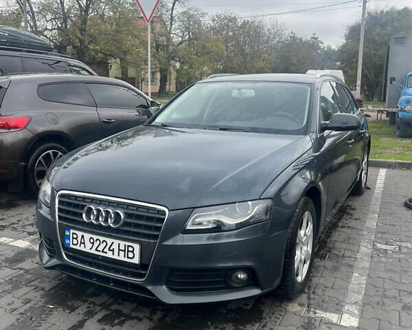 Ауді А4 2009 у Одесі на Automoto.ua Сірий Ауді А4, об'ємом двигуна 1.8 л та пробігом 229 тис. км за 8700 $, фото 1 на Automoto.ua