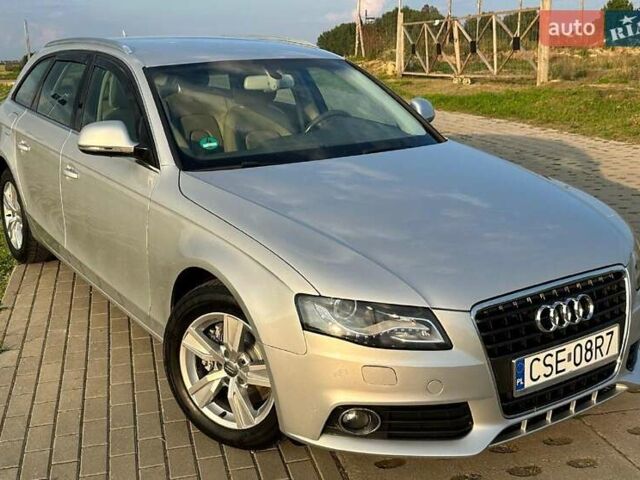 Серый Ауди А4, объемом двигателя 2 л и пробегом 221 тыс. км за 3960 $, фото 1 на Automoto.ua