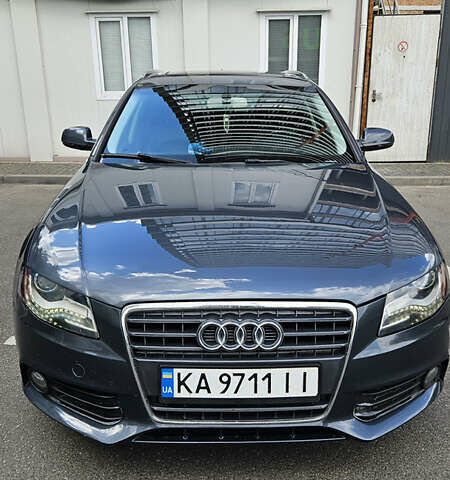 Сірий Ауді А4, об'ємом двигуна 2 л та пробігом 332 тис. км за 7800 $, фото 1 на Automoto.ua