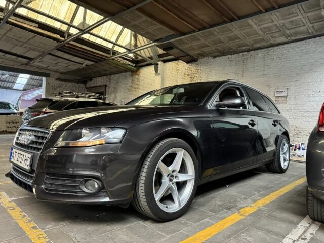 Сірий Ауді А4, об'ємом двигуна 2 л та пробігом 232 тис. км за 9700 $, фото 1 на Automoto.ua