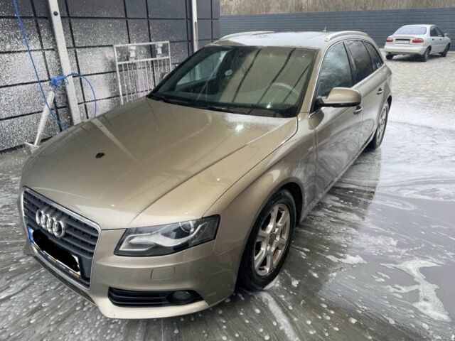 Сірий Ауді А4, об'ємом двигуна 2 л та пробігом 280 тис. км за 7300 $, фото 1 на Automoto.ua