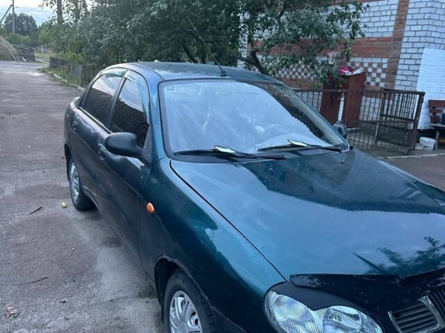 Серый Ауди А4, объемом двигателя 2 л и пробегом 323 тыс. км за 9335 $, фото 1 на Automoto.ua