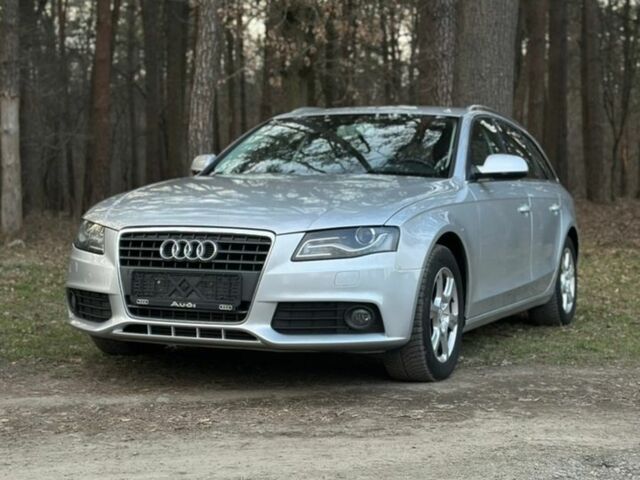 Серый Ауди А4, объемом двигателя 1.8 л и пробегом 215 тыс. км за 8500 $, фото 1 на Automoto.ua