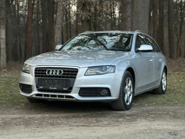 Сірий Ауді А4, об'ємом двигуна 1.8 л та пробігом 215 тис. км за 7900 $, фото 1 на Automoto.ua