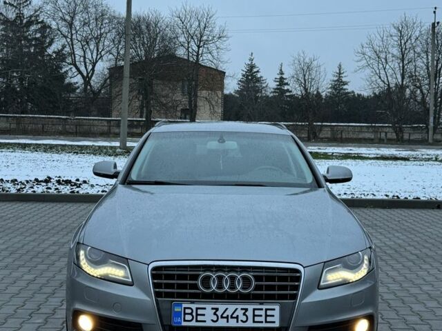 Серый Ауди А4, объемом двигателя 3 л и пробегом 225 тыс. км за 10500 $, фото 1 на Automoto.ua