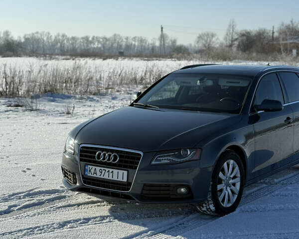 Серый Ауди А4, объемом двигателя 1.98 л и пробегом 160 тыс. км за 7699 $, фото 1 на Automoto.ua
